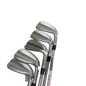 ���T�R�O�@�U�r