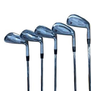 �a�q�h�c�f�d�r�s�n�m�d�@�Q�S�Q�b�a�{�@�U�r