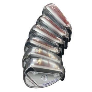 �������������@�c�q�h�u�d�r�s�`�q�@�V�r�@���f�B�[�X