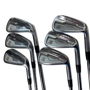 �q�r���@�s�o�@�U�r