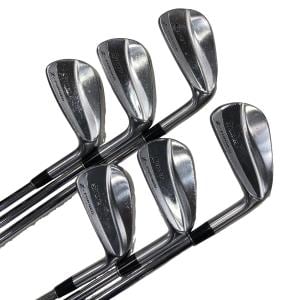 �r�q�h�w�n�m�@�y�|�e�n�q�f�d�c�@�U�r