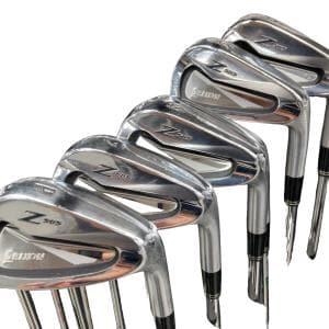 �r�q�h�w�n�m�@�y�T�U�T�@�@�U�r