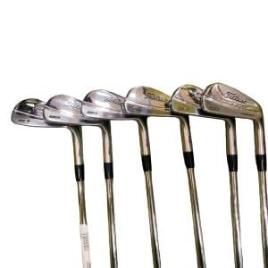 �s���������������@�l�a�@�V�P�U�@�U�r