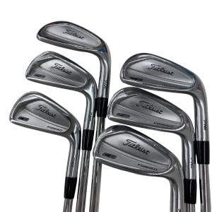 �s���������������@�b�a�@�V�P�U�@�U�r