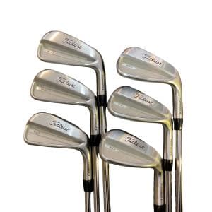 �s���������������@�s�P�T�O�i�Q�O�Q�R�j�@�U�r