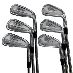 �s���������������@�b�a�@�V�P�Q�@�U�r