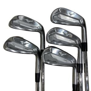 �l�����������@�o�����@�Q�Q�R�@�U�r