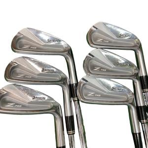 �r�q�h�w�n�m�@�y�V�S�T�@�@�U�r