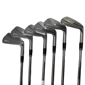 �r�q�h�w�n�m�@�y�X�S�T�@�U�r