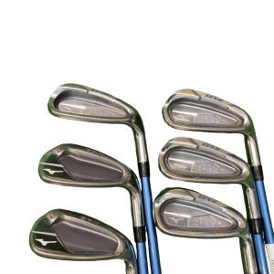 �a�q�|�w�@�_�[�N�O���[�@�U�r�@���f�B�[�X