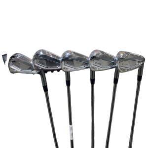 �r�q�h�w�n�m�@�y�w���T�@�U�r