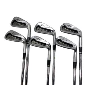 �r�q�h�w�n�m�@�y�T�U�T�@�@�U�r