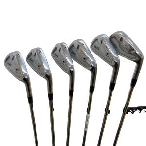 �r�q�h�w�n�m�@�y�V�Q�T�@�@�U�r