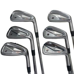 �a�q�h�c�f�d�r�s�n�m�d�@�Q�T�W�b�a�o�@�U�r