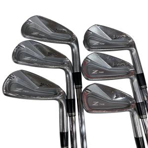 �r�q�h�w�n�m�@�y�V�S�T�@�@�U�r