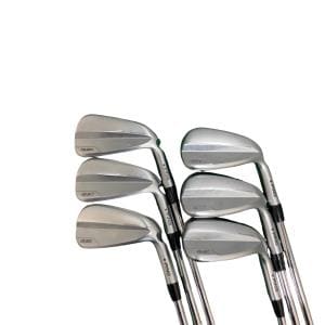 ���T�R�O�@�U�r