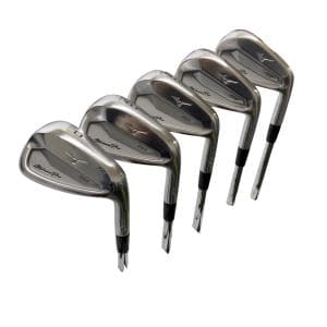 �l�����������@�o�����@�Q�Q�R�@�U�r