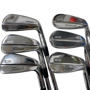 �s���������������@�l�a�@�V�P�O�@�U�r