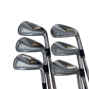 �r�q�h�w�n�m�@�y�V�S�T�@�@�U�r