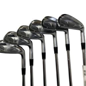 �r�q�h�w�n�m�@�y�w���V�@�@�U�r