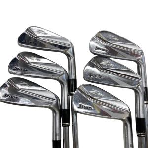 �r�q�h�w�n�m�@�y�X�U�T�@�U�r