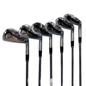 �r�q�h�w�n�m�@�y�T�Q�T�@�@�U�r