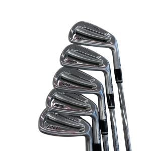 �q�r�@�e�n�q�f�d�c�i�Q�O�P�W�j�@�U�r