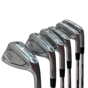 �r�q�h�w�n�m�@�y�w���T�@�U�r