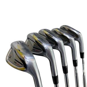 �a�q�h�c�f�d�r�s�n�m�d�@�Q�T�W�b�a�o�@�U�r