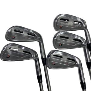 �a�q�h�c�f�d�r�s�n�m�d�@�Q�Q�Q�b�a�{�@�U�r