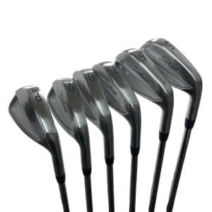 �s���������������@�s�P�T�O�i�Q�O�Q�R�j�@�U�r