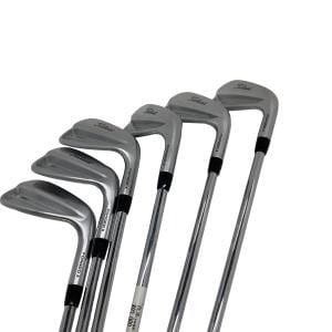 �s���������������@�s�P�T�O�i�Q�O�Q�R�j�@�U�r