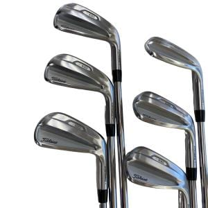 �s���������������@�s�P�O�O�i�Q�O�Q�P�j�@�U�r�@�t�r�`