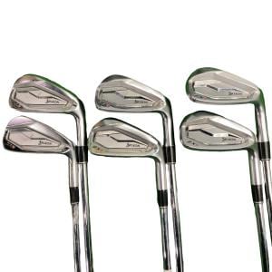 �r�q�h�w�n�m�@�y�w�T�@�U�r