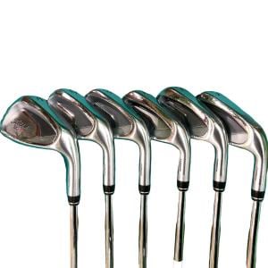 �s���������������@�u�f�R�i�Q�O�P�Q�j�@�U�r