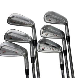 �a�q�h�c�f�d�r�s�n�m�d�@�Q�Q�P�b�a�@�U�r