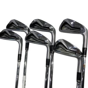 �r�q�h�w�n�m�@�y�T�S�T�@�@�U�r