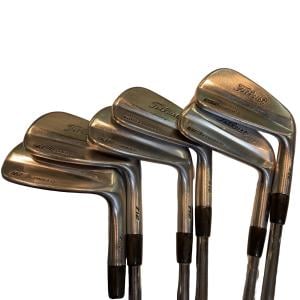 �s���������������@�l�a�@�V�P�Q�@�U�r