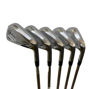 �r�q�h�w�n�m�@�y�w���T�@�U�r