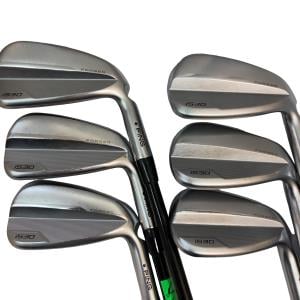 ���T�R�O�@�U�r