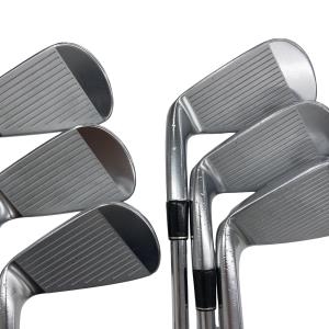 �r�q�h�w�n�m�@�y�w�T�@�U�r