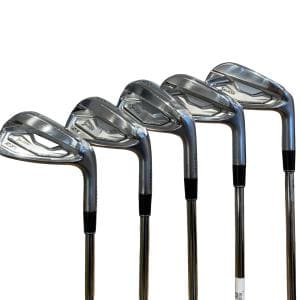 �r�q�h�w�n�m�@�y�w�T�@�U�r