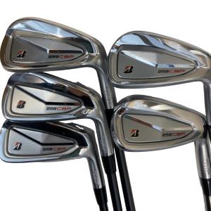 �a�q�h�c�f�d�r�s�n�m�d�@�Q�T�W�b�a�o�@�U�r