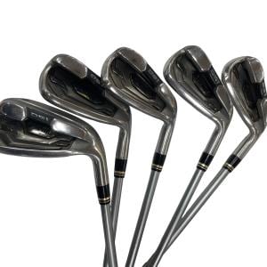 �q���������@�h�������@�T�r