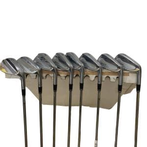 �r�q�h�w�n�m�@�y�V�U�T�@�@�W�r