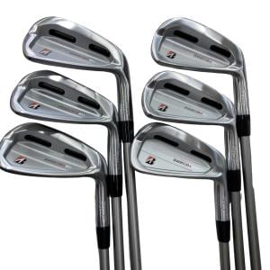 �a�q�h�c�f�d�r�s�n�m�d�@�Q�Q�Q�b�a�{�@�U�r