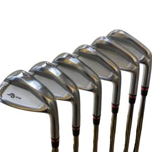 �b�a�|�R�O�Q�@�U�r