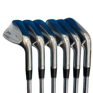 �r�q�h�w�n�m�@�y�|�e�n�q�f�d�c�@�U�r