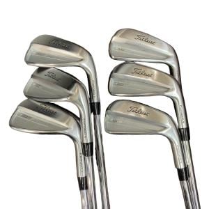 �s���������������@�s�P�O�O�i�Q�O�Q�R�j�@�U�r