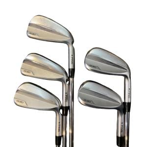 ���T�R�O�@�T�r